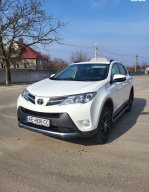 Toyota RAV4 2.2 TD MT (150 л.с.)